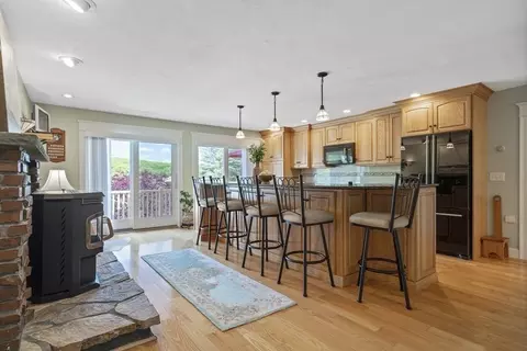 7 Sunrise Dr, Sutton, MA 01590 photo 8