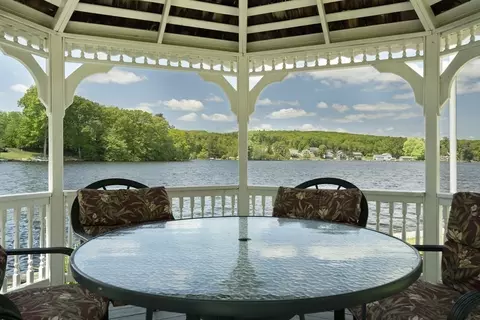 7 Sunrise Dr, Sutton, MA 01590 photo 5