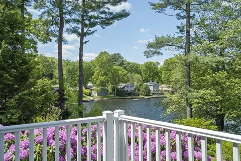 7 Sunrise Dr, Sutton, MA 01590 photo 3