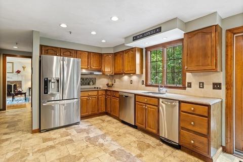 1 Wilson Cir, Maynard, MA 01754 photo 5