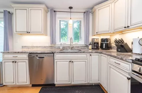 51 Old Marlboro Rd, Maynard, MA 01754 photo 18