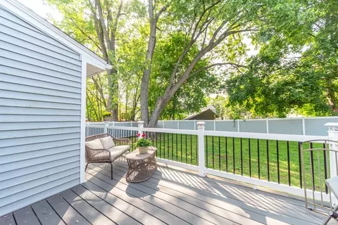 51 Old Marlboro Rd, Maynard, MA 01754 photo 7