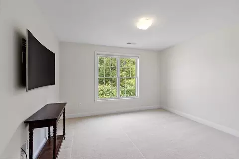 25 Robin Hill Rd, Danvers, MA 01923 photo 22