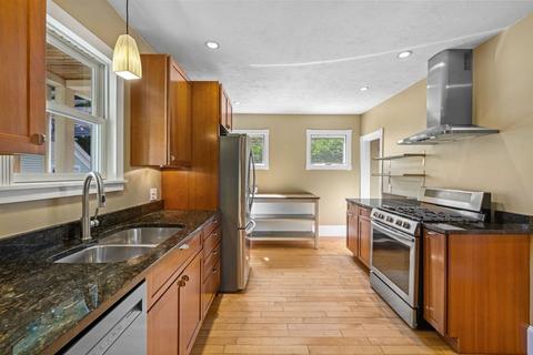 208 May St, Worcester, MA 01606 photo 15