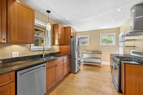 208 May St, Worcester, MA 01606 photo 16