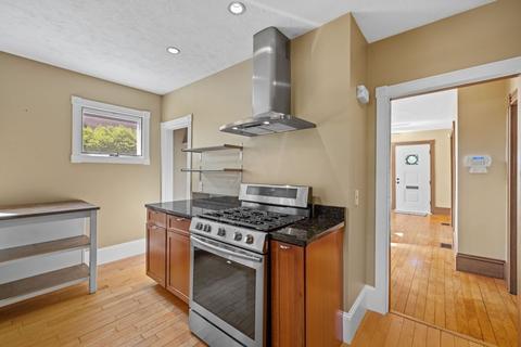 208 May St, Worcester, MA 01606 photo 17