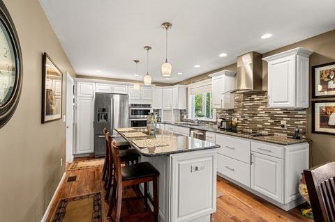 17 Danielle Dr, Danvers, MA 01923 photo 22