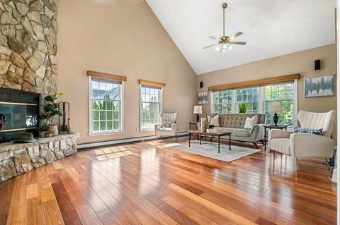 17 Danielle Dr, Danvers, MA 01923 photo 7