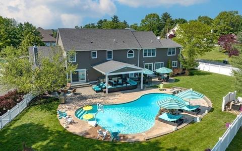 17 Danielle Dr, Danvers, MA 01923 photo 37