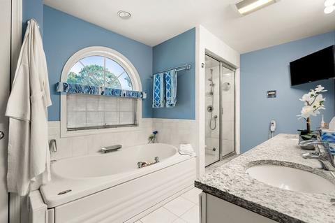 17 Danielle Dr, Danvers, MA 01923 photo 15