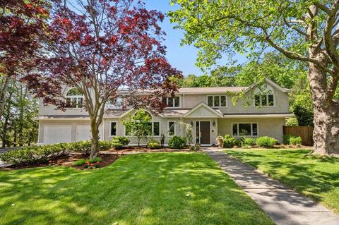 121 Rachel Rd, Newton, MA 02459