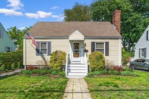 98 Childs St, Lynn, MA 01905