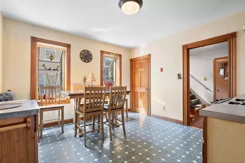 8 Ernest St, Saugus, MA 01906 photo 13
