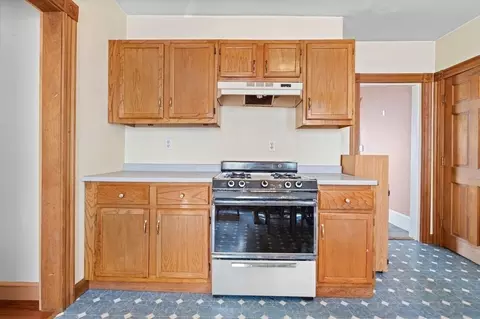 8 Ernest St, Saugus, MA 01906 photo 12