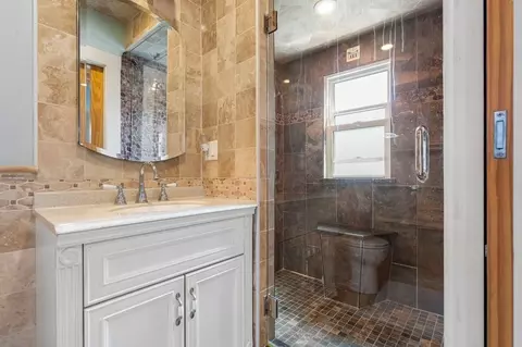 8 Ernest St, Saugus, MA 01906 photo 18