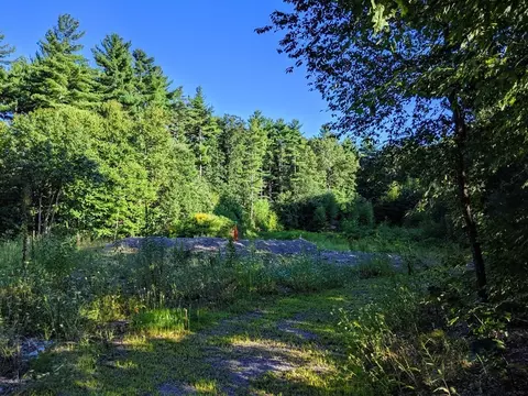 56 Burrage Rd, Shirley, MA 01464