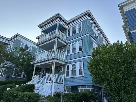 29 S Munroe Ter, Boston, MA 02122