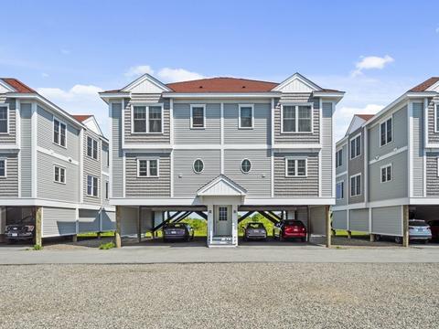 233 Beach Rd #C1, Salisbury, MA 01952