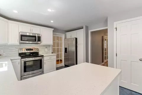 3 Strawberry Ln, Norfolk, MA 02056 photo 7