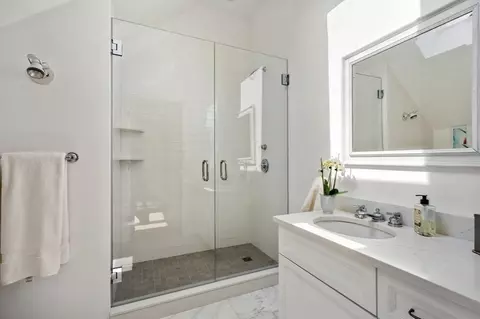82 Sargent Rd, Brookline, MA 02445 photo 33