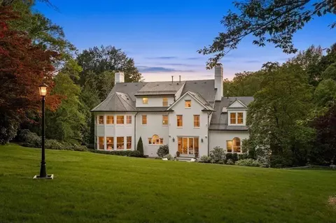 82 Sargent Rd, Brookline, MA 02445 photo 38