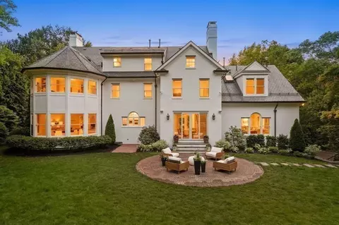 82 Sargent Rd, Brookline, MA 02445 photo 37
