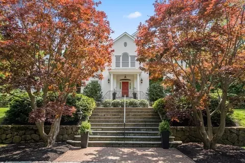 82 Sargent Rd, Brookline, MA 02445 photo 5