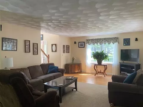 19 Tanner Ln, Fairhaven, MA 02719 photo 10
