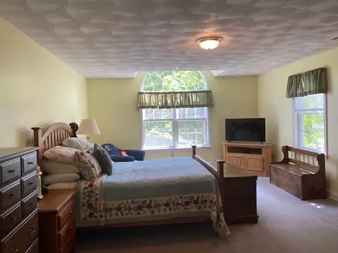 19 Tanner Ln, Fairhaven, MA 02719 photo 24