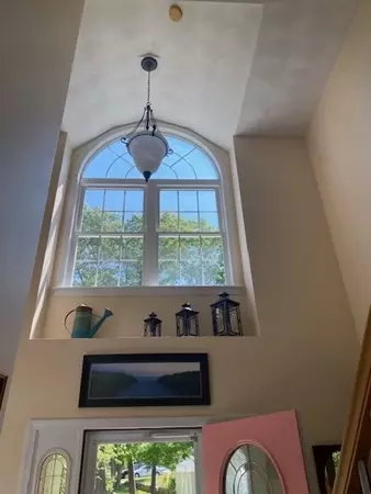 19 Tanner Ln, Fairhaven, MA 02719 photo 8