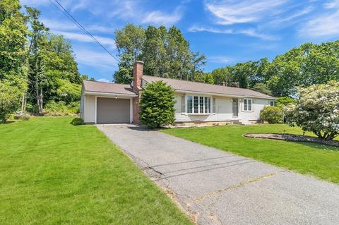 1 Redin Ln, East Longmeadow, MA 01028