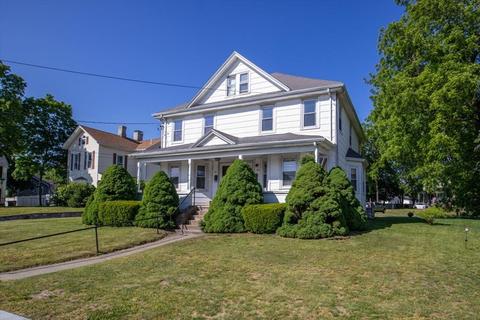 374-376 East St, Dedham, MA 02026