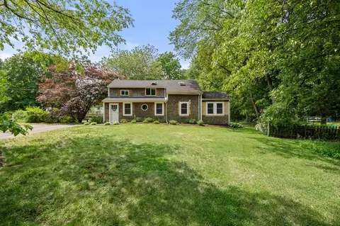 377 Elm St E, Raynham, MA 02767 photo 3