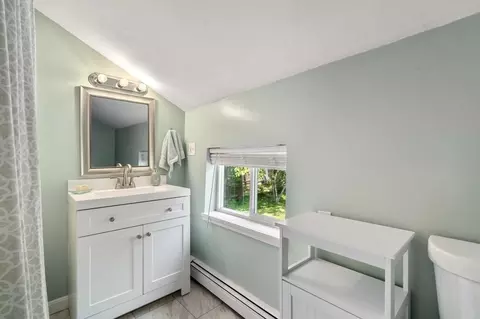 377 Elm St E, Raynham, MA 02767 photo 27