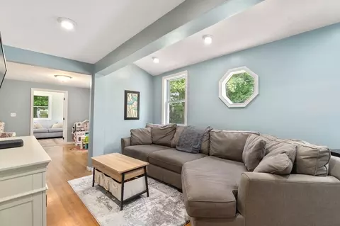 377 Elm St E, Raynham, MA 02767 photo 7