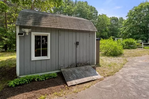 377 Elm St E, Raynham, MA 02767 photo 31