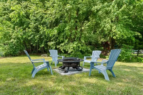 377 Elm St E, Raynham, MA 02767 photo 33