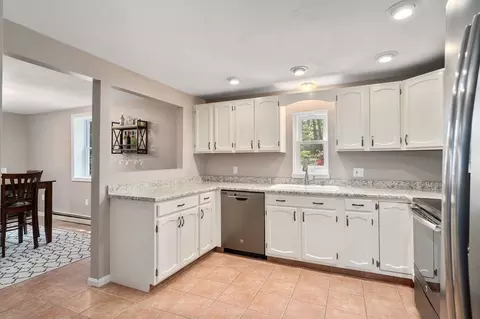 377 Elm St E, Raynham, MA 02767 photo 11