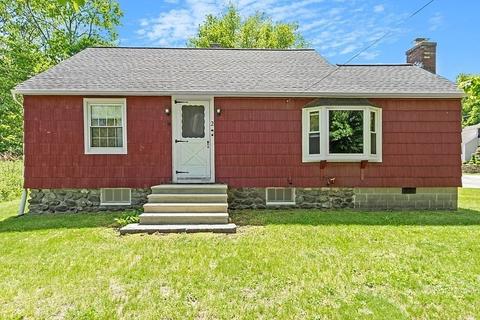2 Crest Ave, Worcester, MA 01607 photo 2