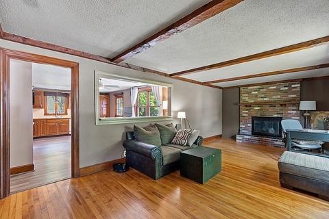 2 Crest Ave, Worcester, MA 01607 photo 22