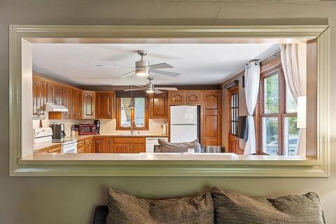 2 Crest Ave, Worcester, MA 01607 photo 15