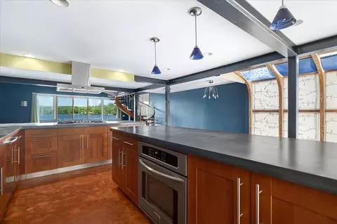 11 Point Pleasant Ave, Webster, MA 01570 photo 10
