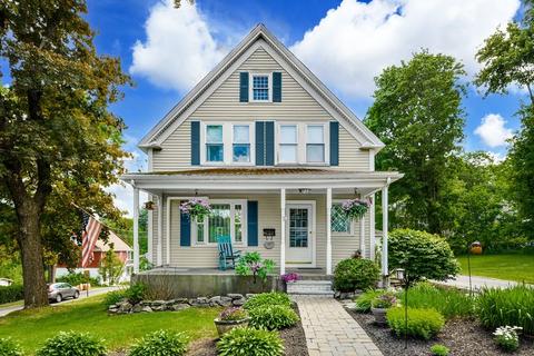 27 Elmwood St, Maynard, MA 01754