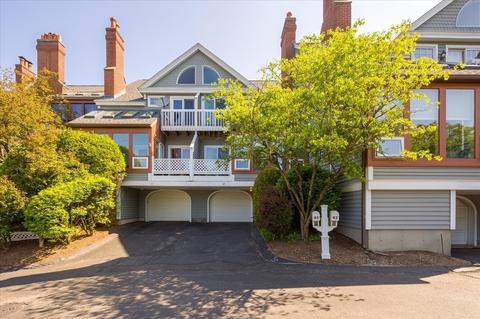 43 Eastern Point Dr #43, Shrewsbury, MA 01545