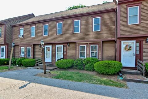 70 Pleasant St #2, North Attleboro, MA 02760