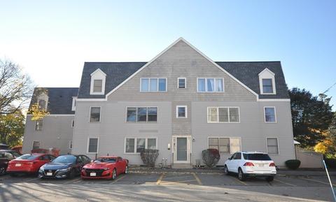 45 Cross St #28, Medford, MA 02155