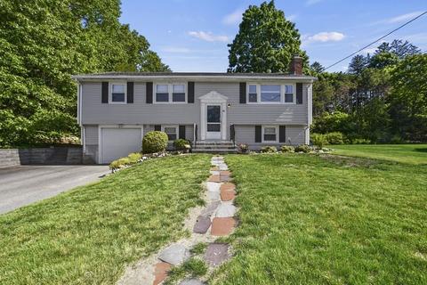 61 Bradford Rd, Weymouth, MA 02190