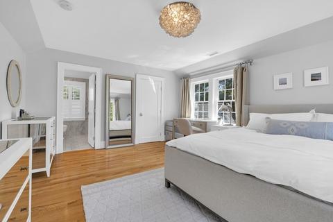 2 Hillcrest Rd, Marblehead, MA 01945 photo 23