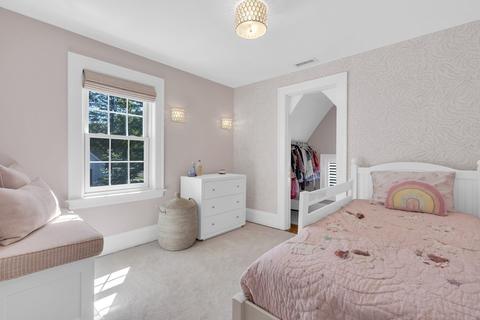 2 Hillcrest Rd, Marblehead, MA 01945 photo 29