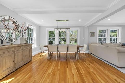 2 Hillcrest Rd, Marblehead, MA 01945 photo 3